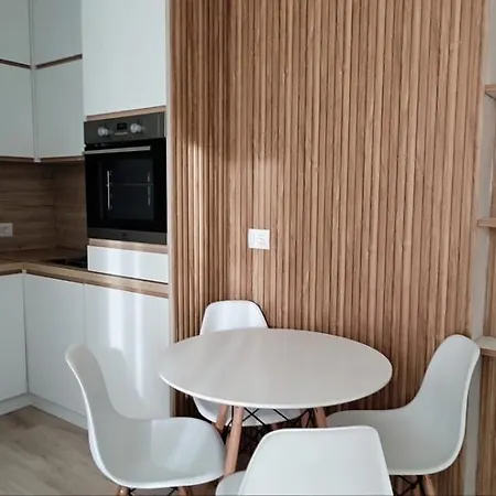 Wavefront 2 Apartment